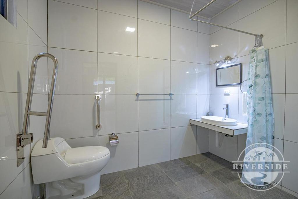 Riverside Villas Мануэль-Антонио Экстерьер фото